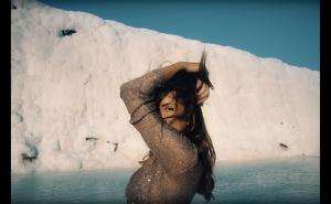 Oficijelni vizual / Severina objavila novi spot za pjesmu "Mirna"